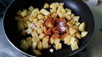 香辣土豆的做法步骤8