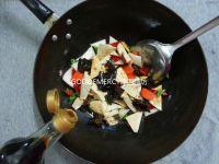 牛肉酱烧豆腐的做法步骤7