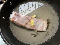 手撕熟羊的做法步骤1