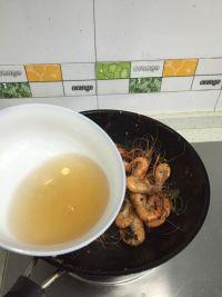 辣味豉香沼虾的做法步骤4