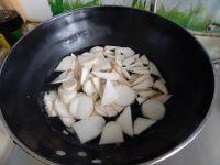 莴笋炒杏鲍菇的做法步骤3