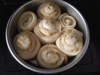 肉松花朵面包的做法步骤10