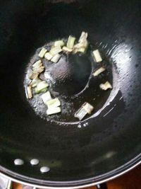 鸡蛋面的做法步骤3