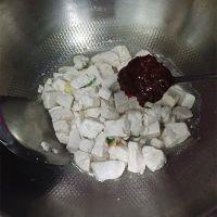 豌豆炖嫩豆腐的做法步骤4