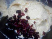 蔓越莓玛芬蛋糕的做法步骤6