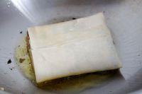 煎饼韭菜盒子的做法步骤10