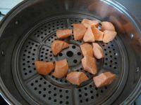 红薯蜜豆饼的做法步骤1