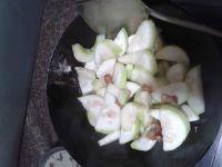 葫芦炒鱿鱼的做法步骤3