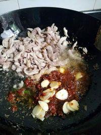 仔姜肉丝的做法步骤6