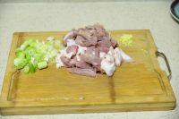 豇豆猪肉生煎包的做法步骤3