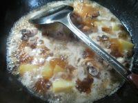 土豆烧鸡块的做法步骤9