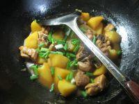 土豆烧鸡块的做法步骤10