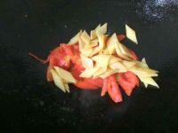 西红柿炒土豆的做法步骤7