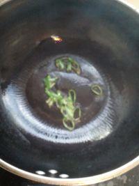 荠菜蛤蜊汤的做法步骤4