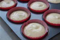 老式无油无水小蛋糕的做法步骤4