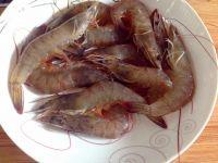 虾蛋丸子的做法步骤1