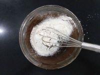 巧克力裸蛋糕的做法步骤5