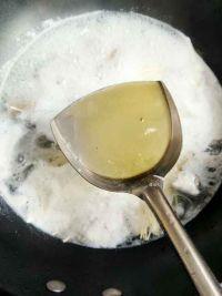 鸽肉窝蛋面的做法步骤6