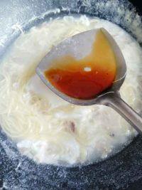鸽肉窝蛋面的做法步骤8