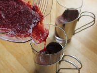 西瓜蓝莓沙冰的做法步骤4