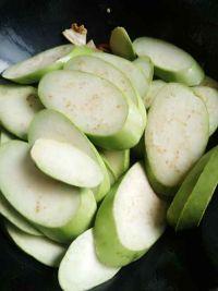 油渣烧青茄的做法步骤5