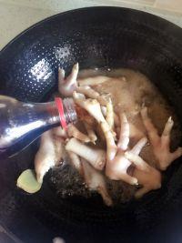 可乐鸡爪的做法步骤4