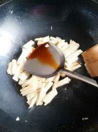 蚝油烧腐竹的做法步骤6