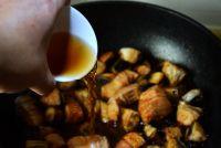 五花肉炖河豚鱼干的做法步骤9