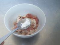 猪肉烧豆角的做法步骤2