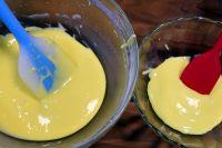 奥运戚风蛋糕卷的做法步骤5