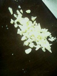 西兰花炒肉的做法步骤2