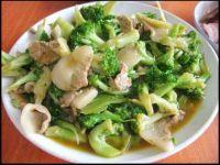 西兰花炒肉的做法步骤8