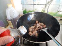 土豆烧脆骨的做法步骤8