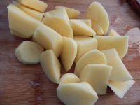 土豆烧脆骨的做法步骤12