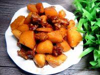 土豆烧脆骨的做法步骤17