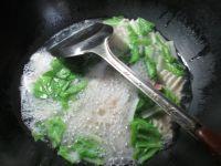 简单的早餐~~~~~~咸肉小白菜波纹面的做法步骤4