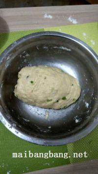 茴香油条的做法步骤4