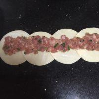 玫瑰花饺的做法步骤3