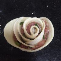 玫瑰花饺的做法步骤6