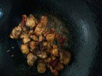 青椒炒鸡腿的做法步骤6