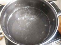 西红柿牛尾面的做法步骤2