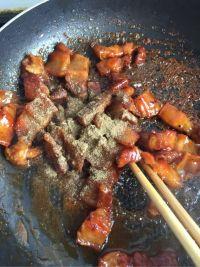 煎五花肉的做法步骤9