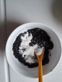 核桃黑芝麻糊的做法步骤5