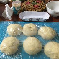 番茄肉松面包的做法步骤3