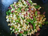素炒玉米粒的做法步骤7