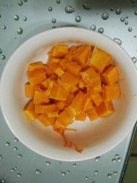 南瓜酥砖的做法步骤1