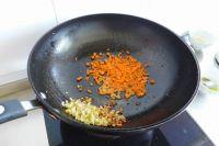 金枪鱼洋葱手撕包的做法步骤7