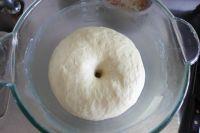 金枪鱼洋葱手撕包的做法步骤12