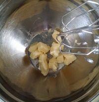 腰果椰丝小酥饼的做法步骤2