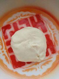 油麦菜肉馅饼的做法步骤1